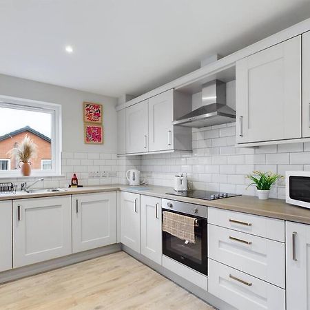 Contemporary 2-Bedroom Apartment Belfast Kültér fotó